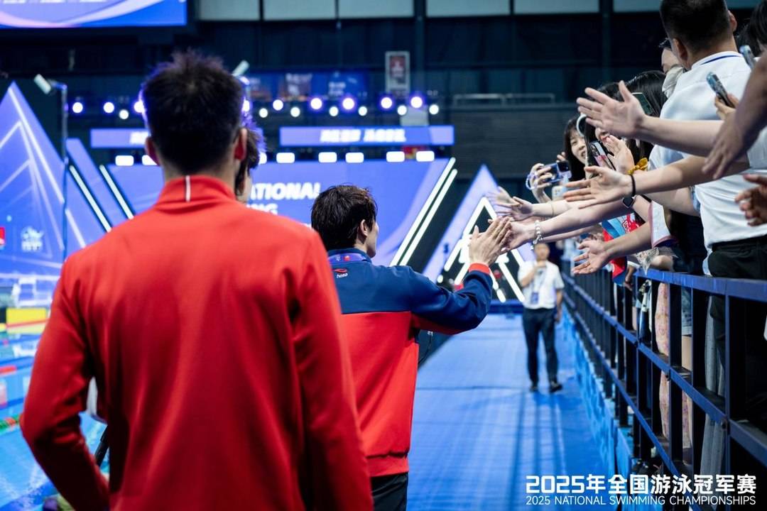 tted, forma, 育公园举行 tted, forma, 育公园举行