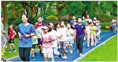 张秀娟说, 每个清晨