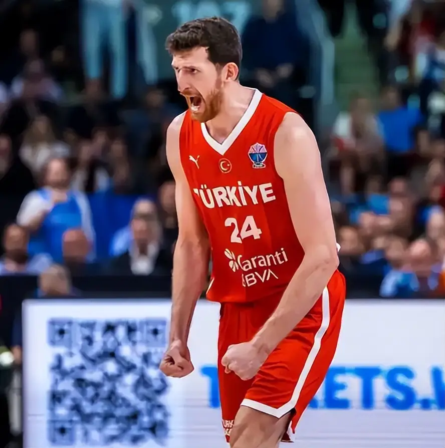 内线奥斯马 内线奥斯马