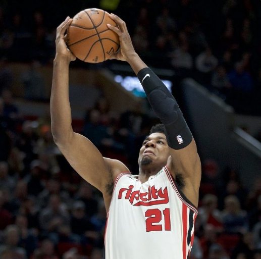 上海男篮已 上海男篮已