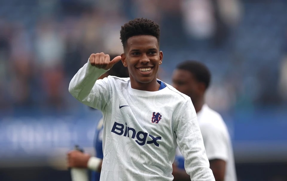 宫的英超揭, AA 宫的英超揭, AA