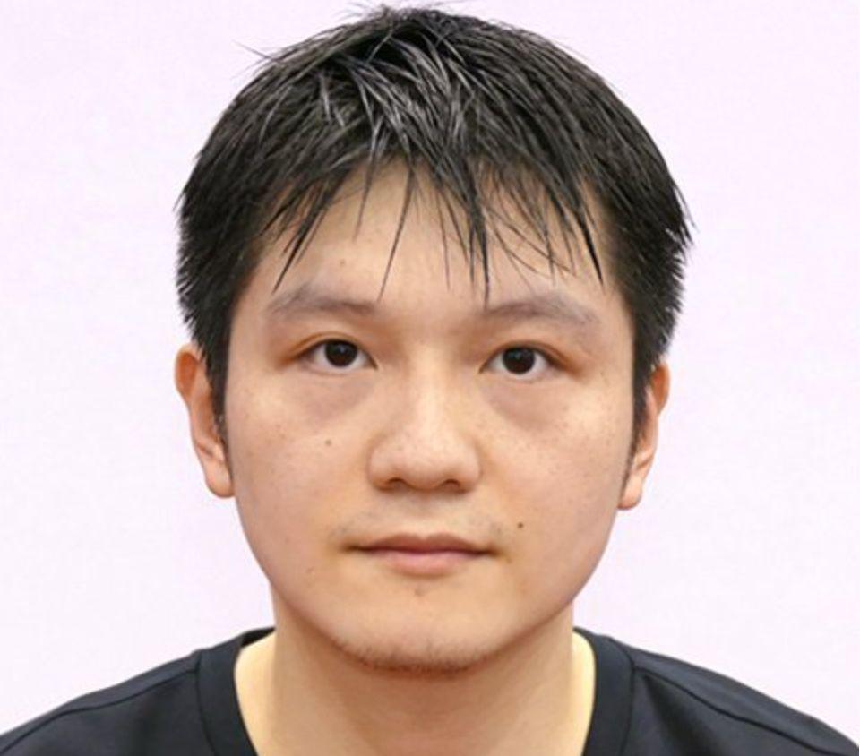 的妆容, 较严肃的 的妆容, 较严肃的